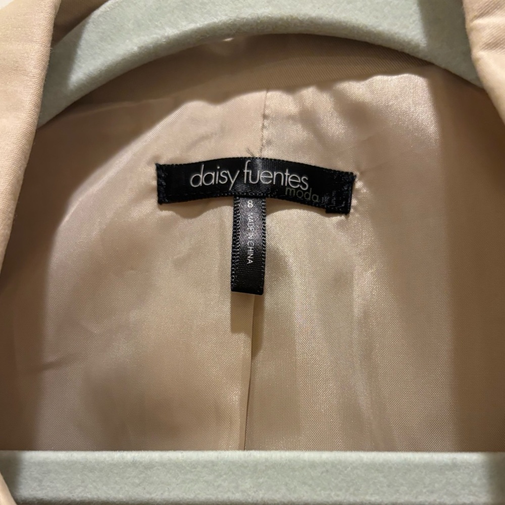 Daisy Fuentes Moda Button Up Jacket - Picture 3 of 3